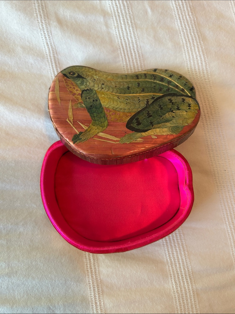 Decorative Frog Box - Picture 3 of 5